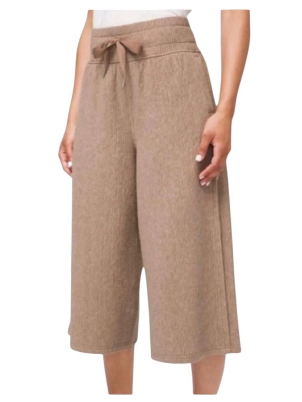 Lululemon capri pants size 12